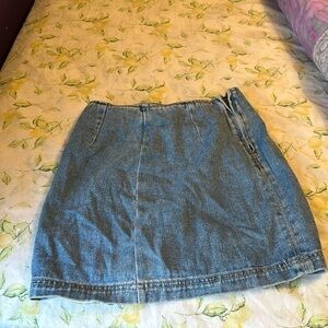 Denim skirt